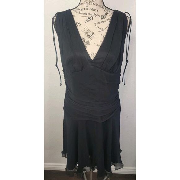 Express 100% Silk Mini Dress Sz 12 Fit & Flare V Neck Layered Black Whimsygoth - Picture 2 of 11